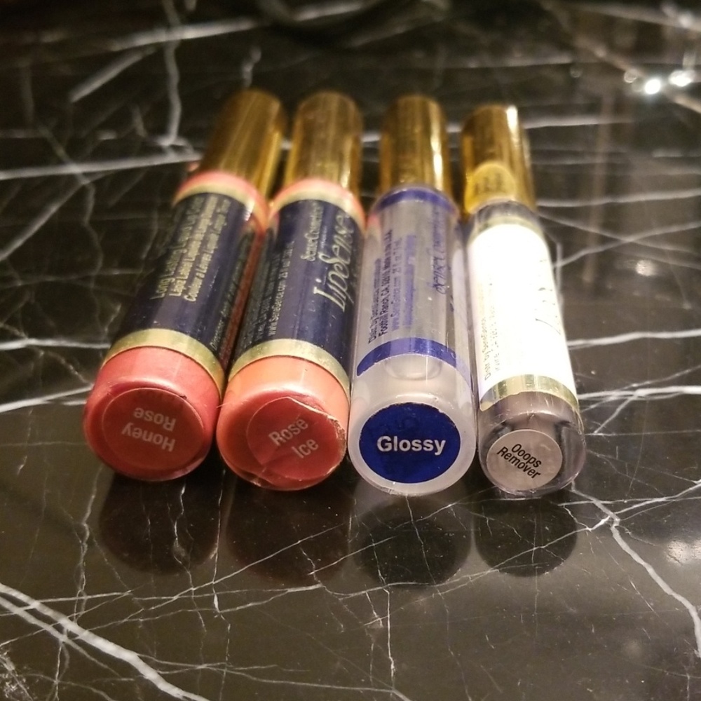 LipSense liquid lip color